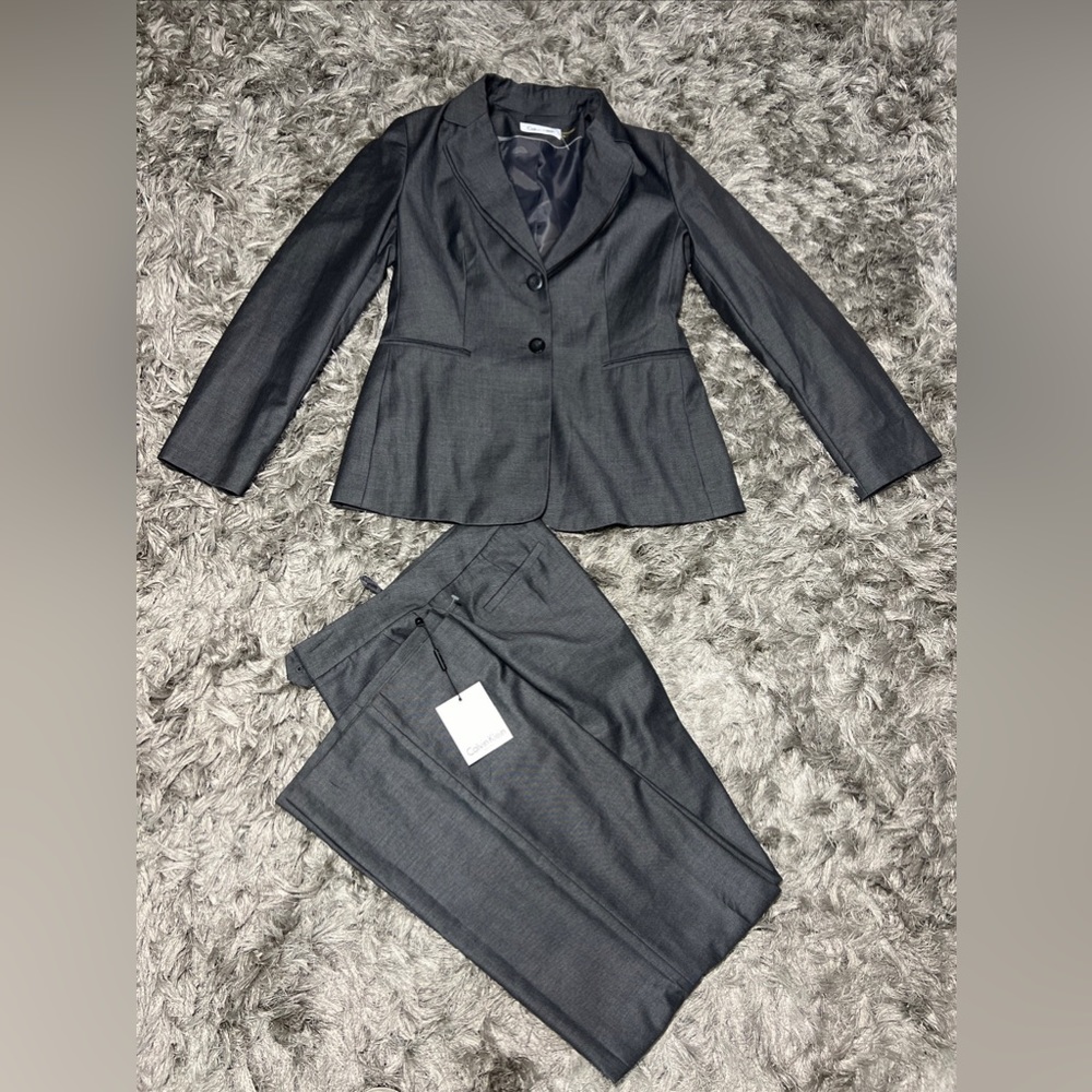 Women Calvin Klein Wide leg Pant Suit (2 Piece) Gray Size 10